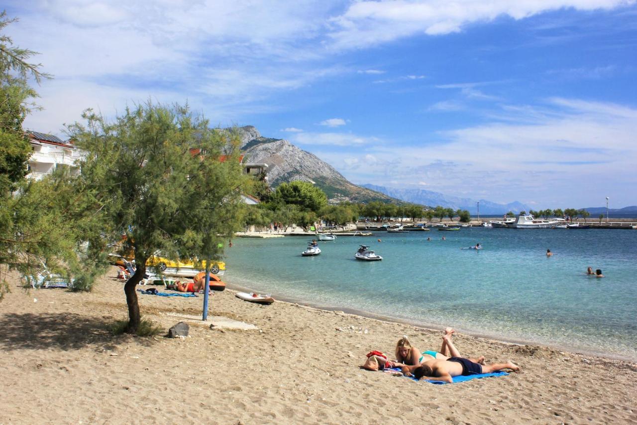 Apartments By The Sea Duce, Omis - 2992 Dugi Rat Bagian luar foto