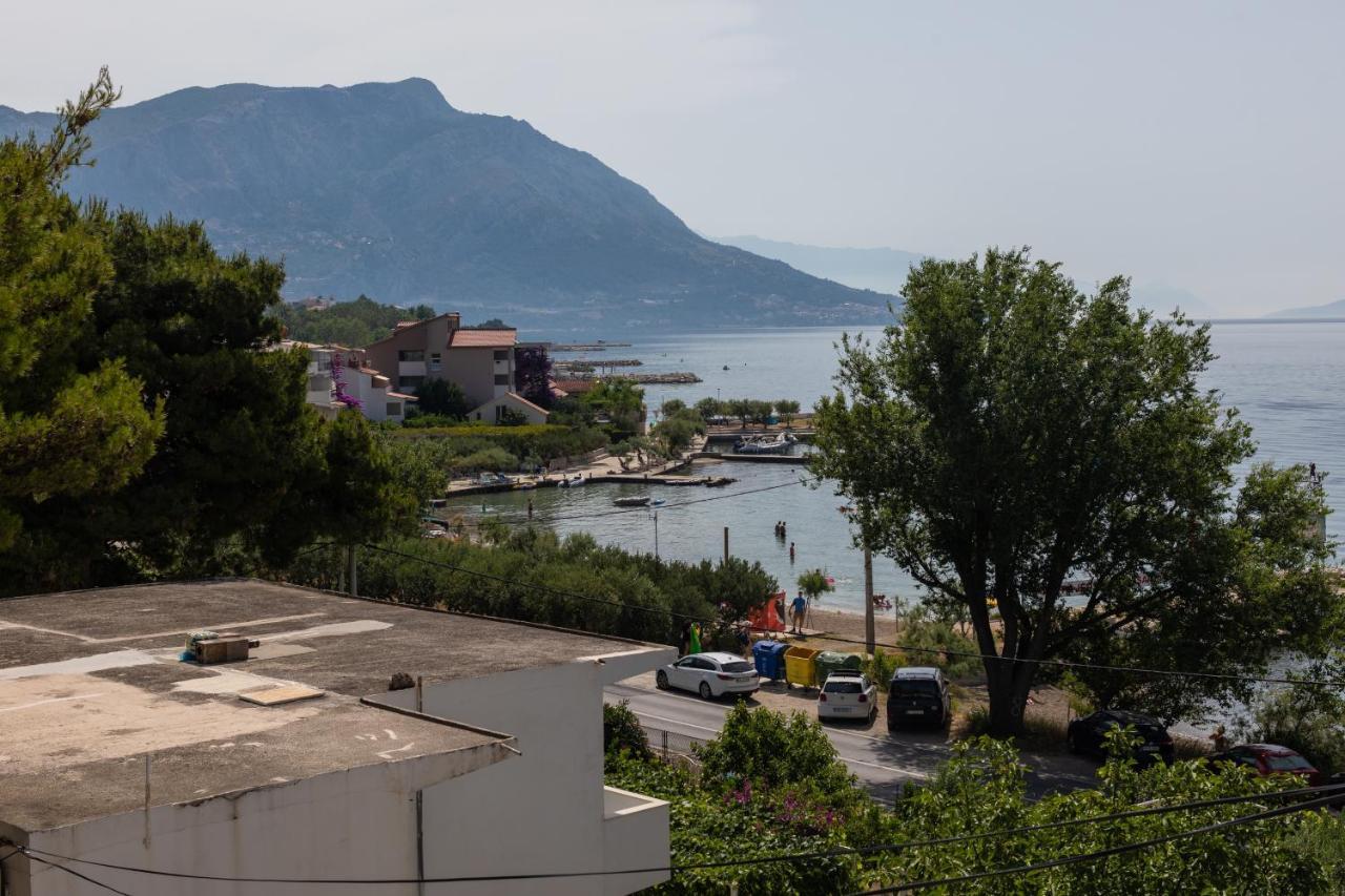 Apartments By The Sea Duce, Omis - 2992 Dugi Rat Bagian luar foto