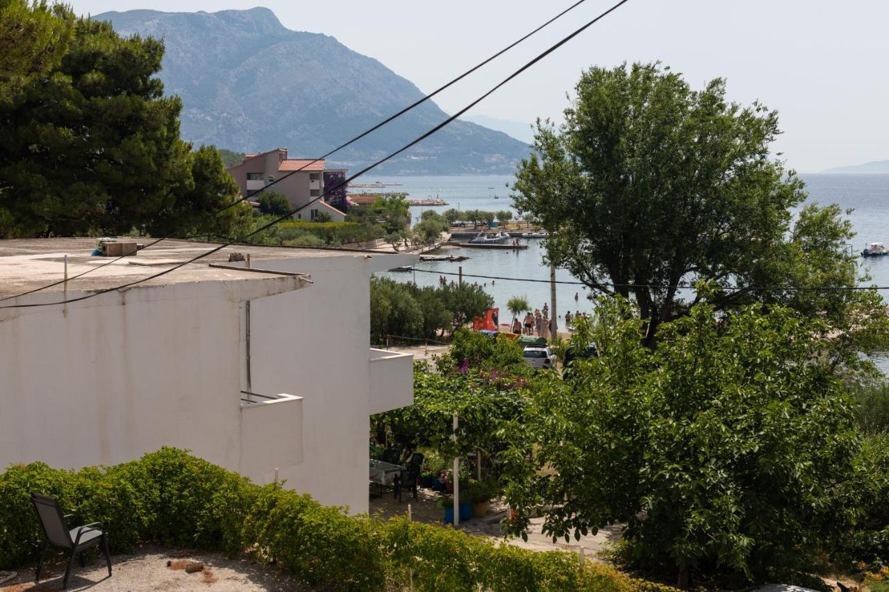 Apartments By The Sea Duce, Omis - 2992 Dugi Rat Bagian luar foto