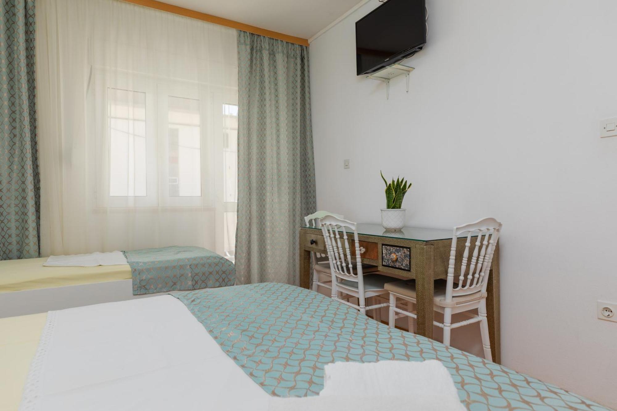 Apartments By The Sea Duce, Omis - 2992 Dugi Rat Ruang foto