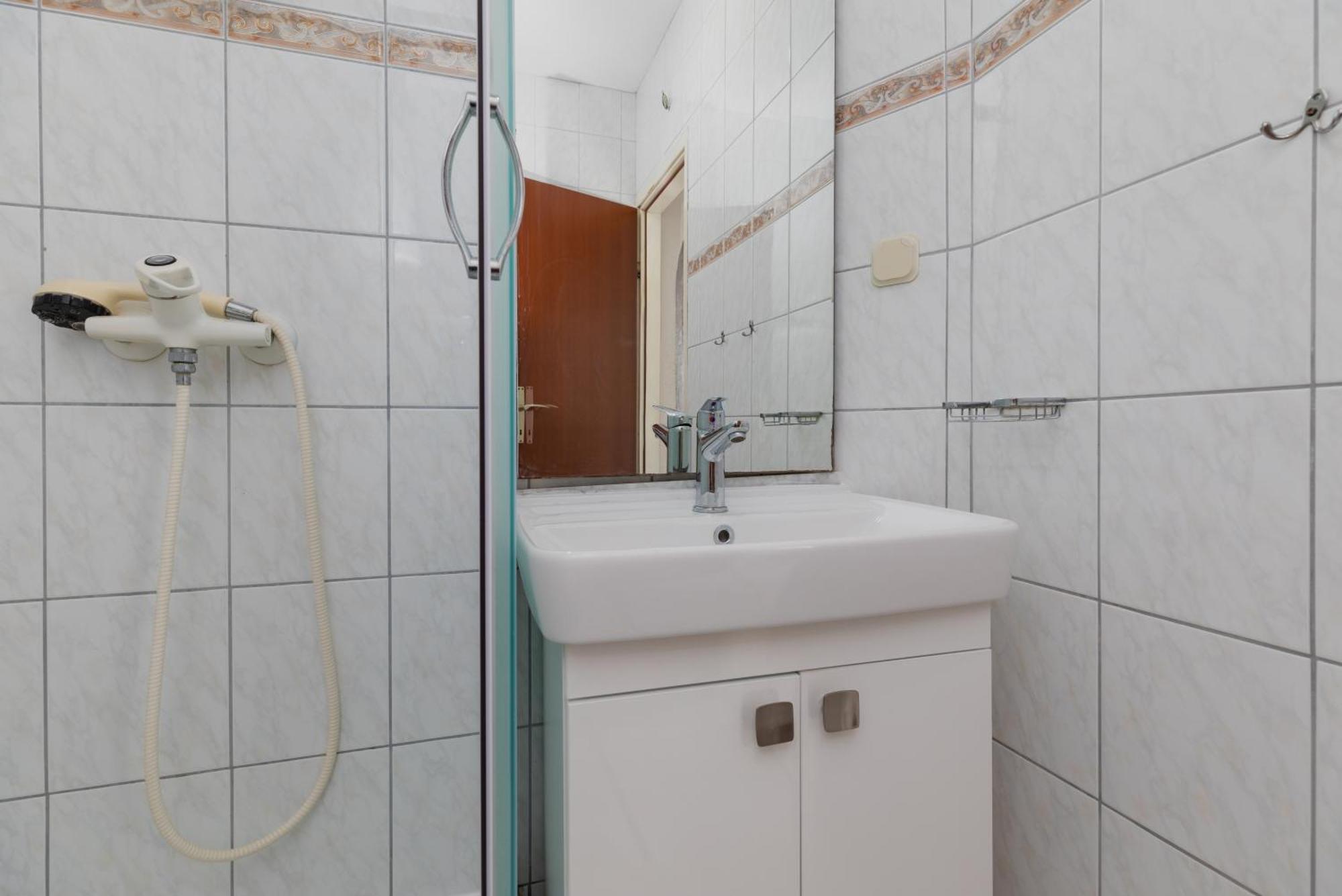 Apartments By The Sea Duce, Omis - 2992 Dugi Rat Ruang foto