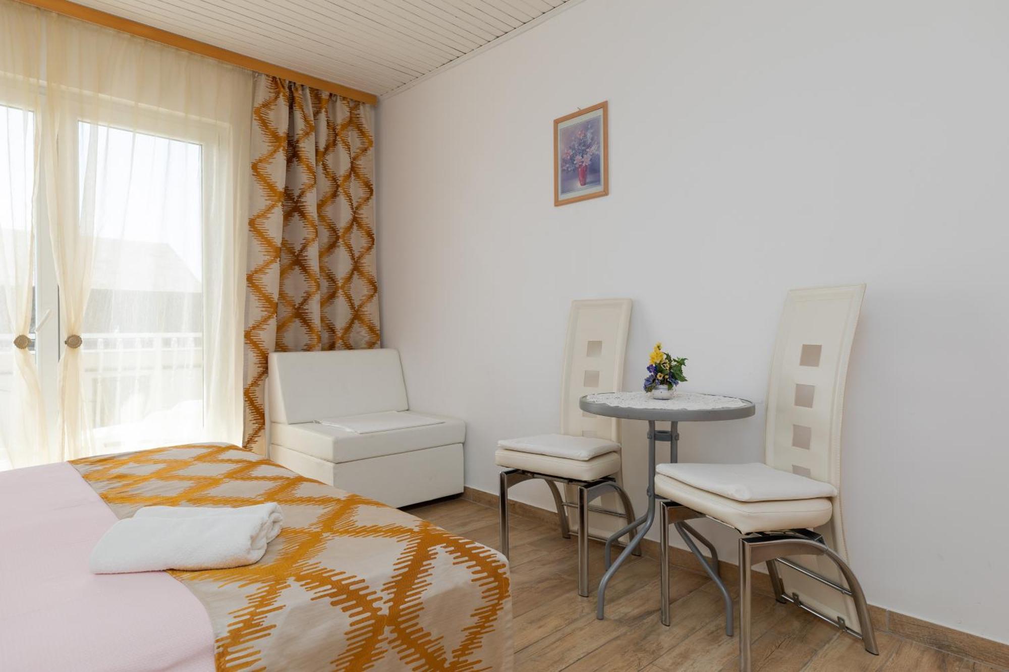 Apartments By The Sea Duce, Omis - 2992 Dugi Rat Ruang foto