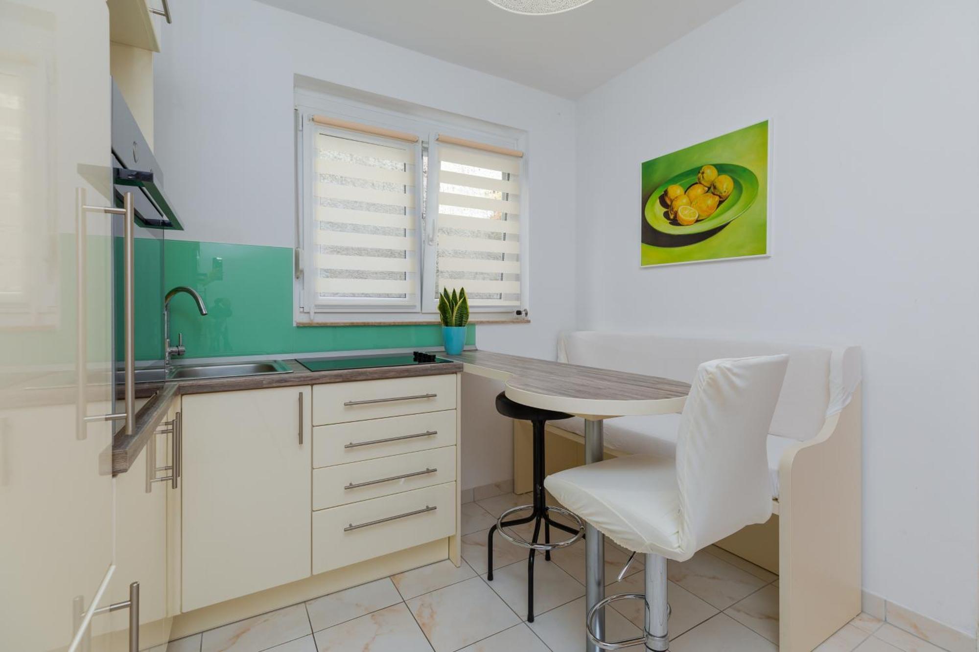 Apartments By The Sea Duce, Omis - 2992 Dugi Rat Ruang foto